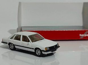 Колекционная игрушечная модель грузового автомобиля машины 1:87 мод0833 фото