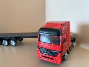 Колекційна іграшкова модель вантажного автомобіля машини 1:87 мод0886 фото