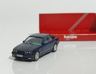 Колекционная игрушечная модель грузового автомобиля машины 1:87 мод0842 фото