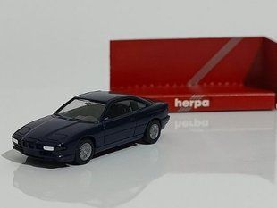 Колекционная игрушечная модель грузового автомобиля машины 1:87 мод0844 фото
