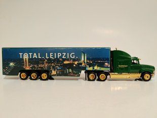 Колекційна іграшкова модель вантажного автомобіля машини 1:87 мод0068 фото