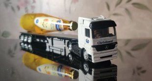 Колекційна іграшкова модель вантажного автомобіля машини 1:87 мод0623 фото
