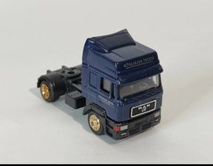 Колекційна іграшкова модель вантажного автомобіля машини 1:87 мод0273 фото