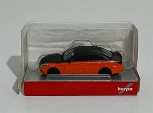 Колекционная игрушечная модель грузового автомобиля машины 1:87 мод0824 фото