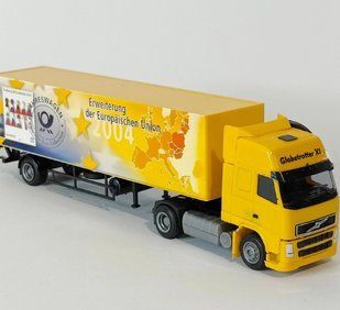 Колекционная игрушечная модель грузового автомобиля машины 1:87 мод0241 фото