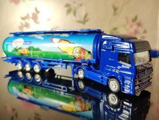 Колекційна іграшкова модель вантажного автомобіля машини 1:87 мод0597 фото